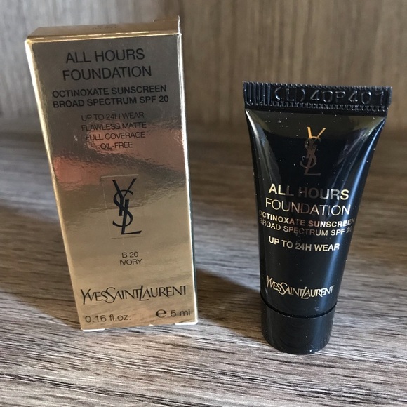 Yves Saint Laurent Foundation Mini - Picture 2 of 2